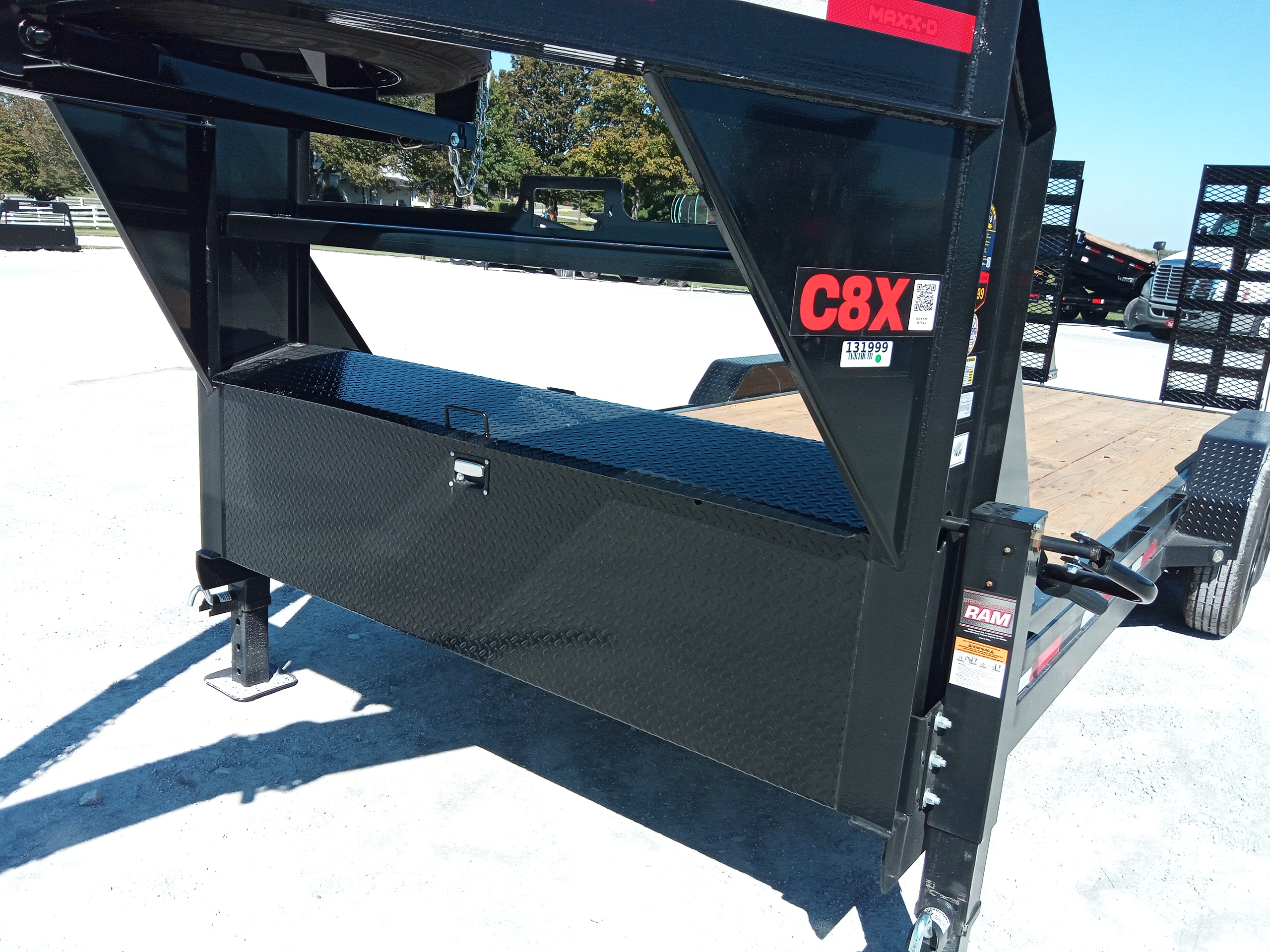 20' C8X Equipment Hauler - Image 4