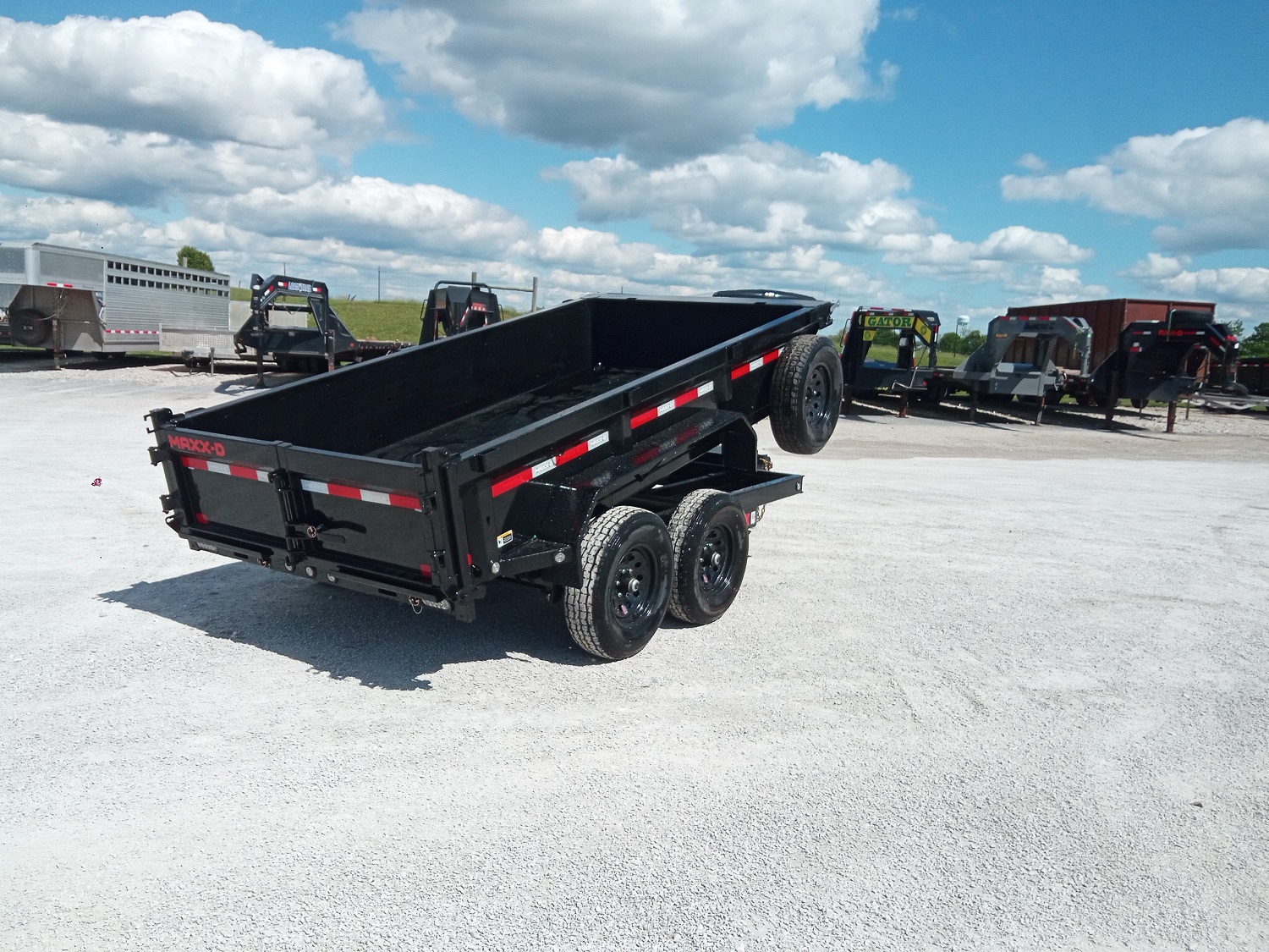 6x12 D7X Maxxd 10K Dump Trailer
