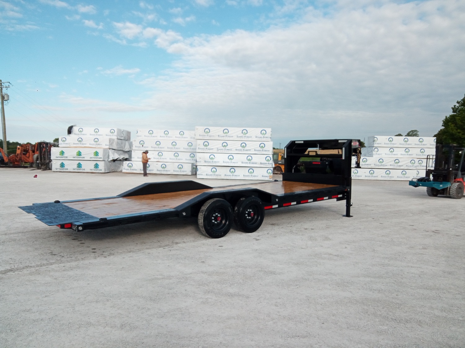 24' T8X Goose Neck 16k Power Tilt Trailer - Image 3