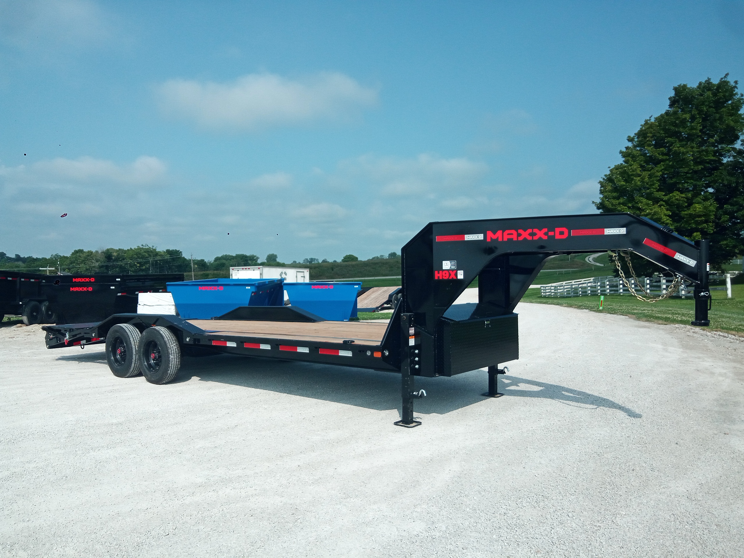 2027 24' x 102" – 22K Gooseneck Equipment Hauler