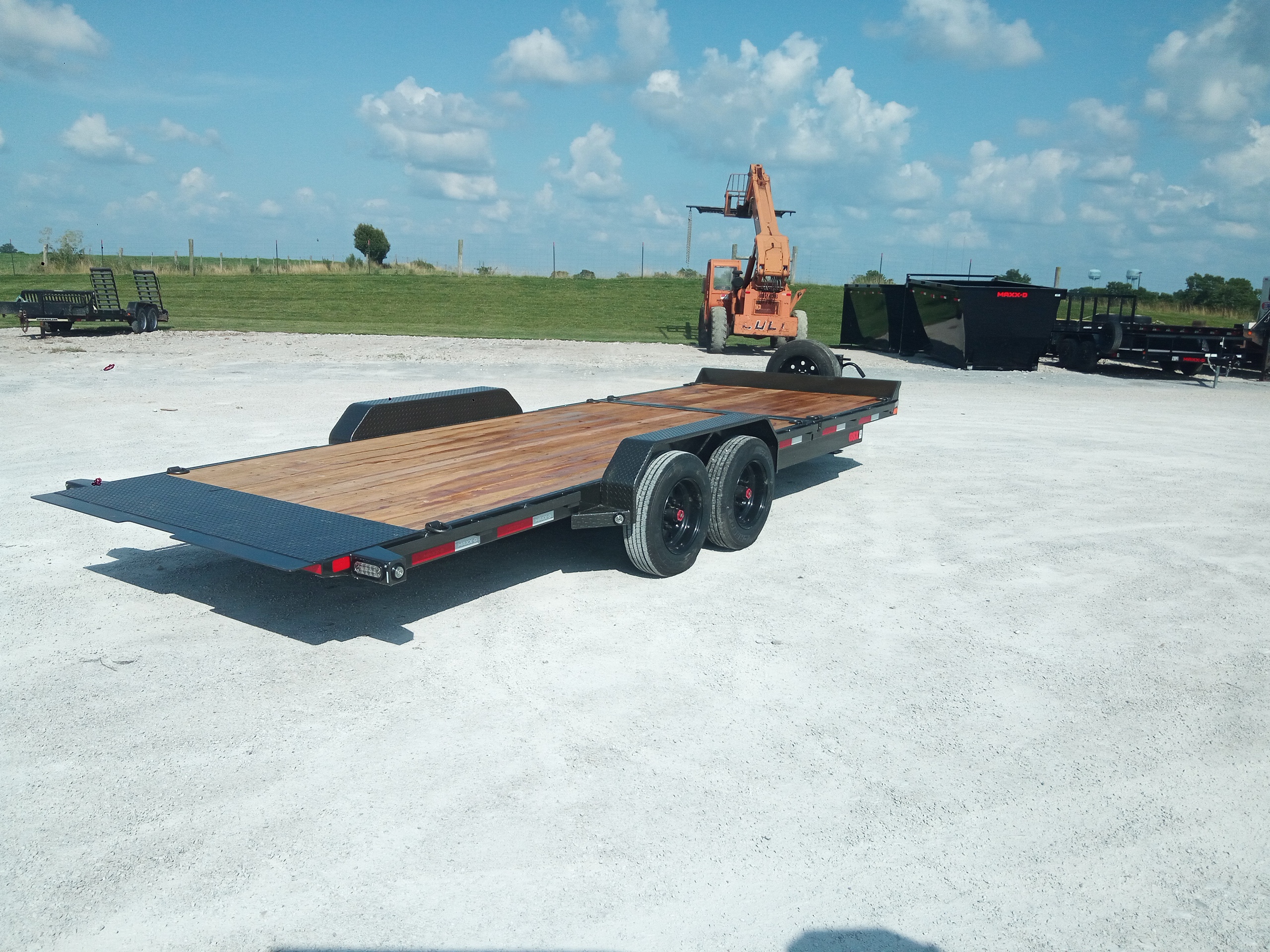 2027 G8X 22' Equipment Trailer - Image 4