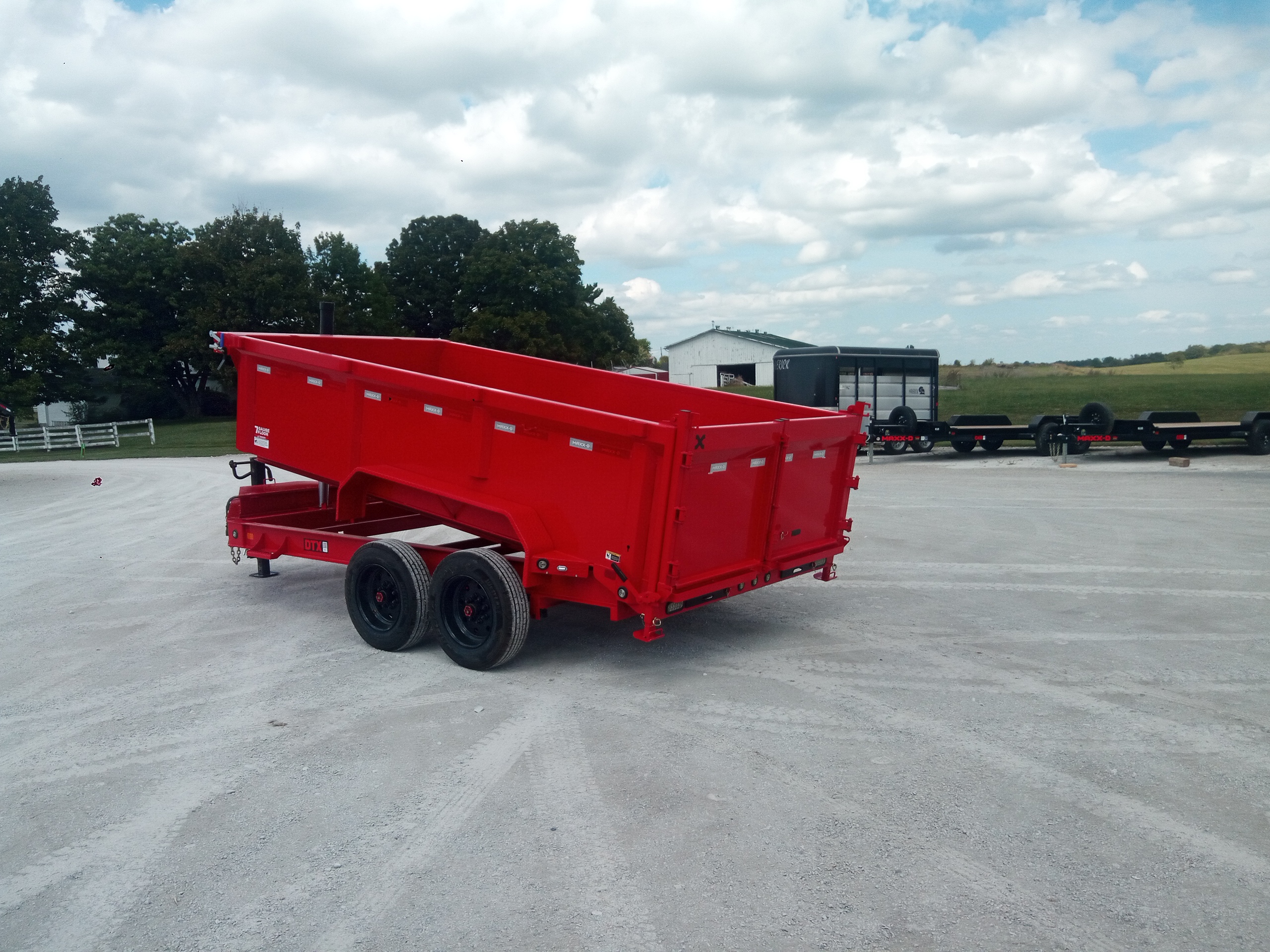 2027 14' x 83" – 14K Telescoping Dump Trailer - Image 3
