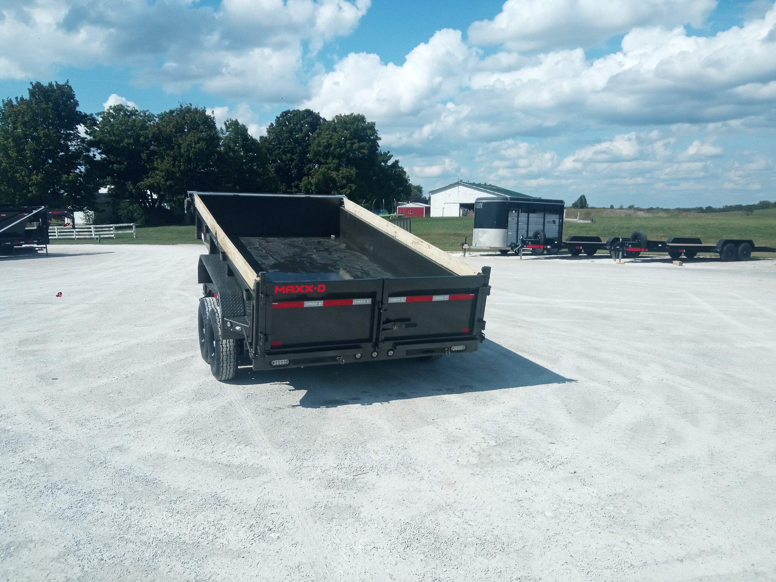 2027 14' x 83" – 14K Dump Trailer - Image 3
