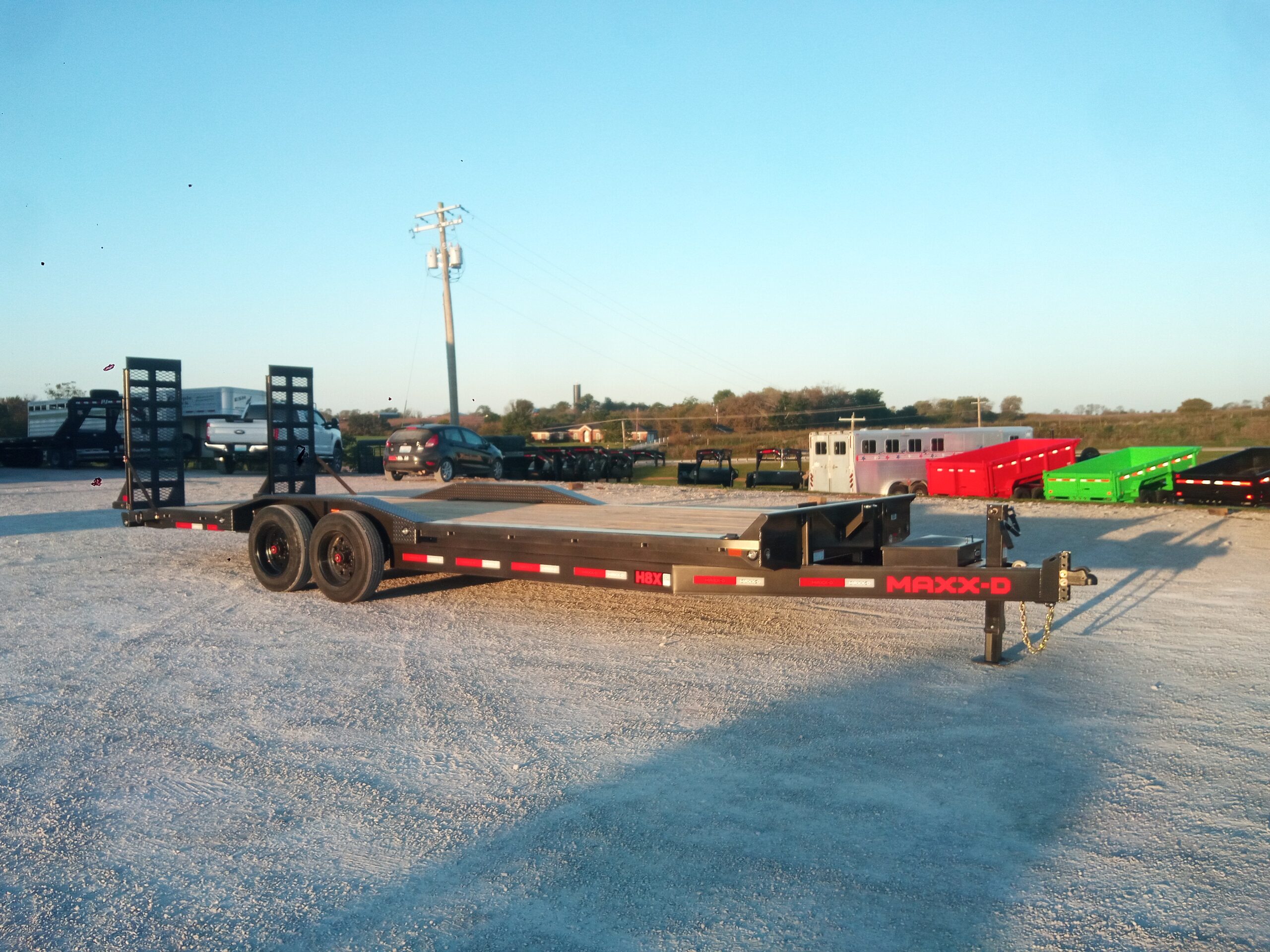 2027 – 24' x 102" 14K HD Buggy Hauler