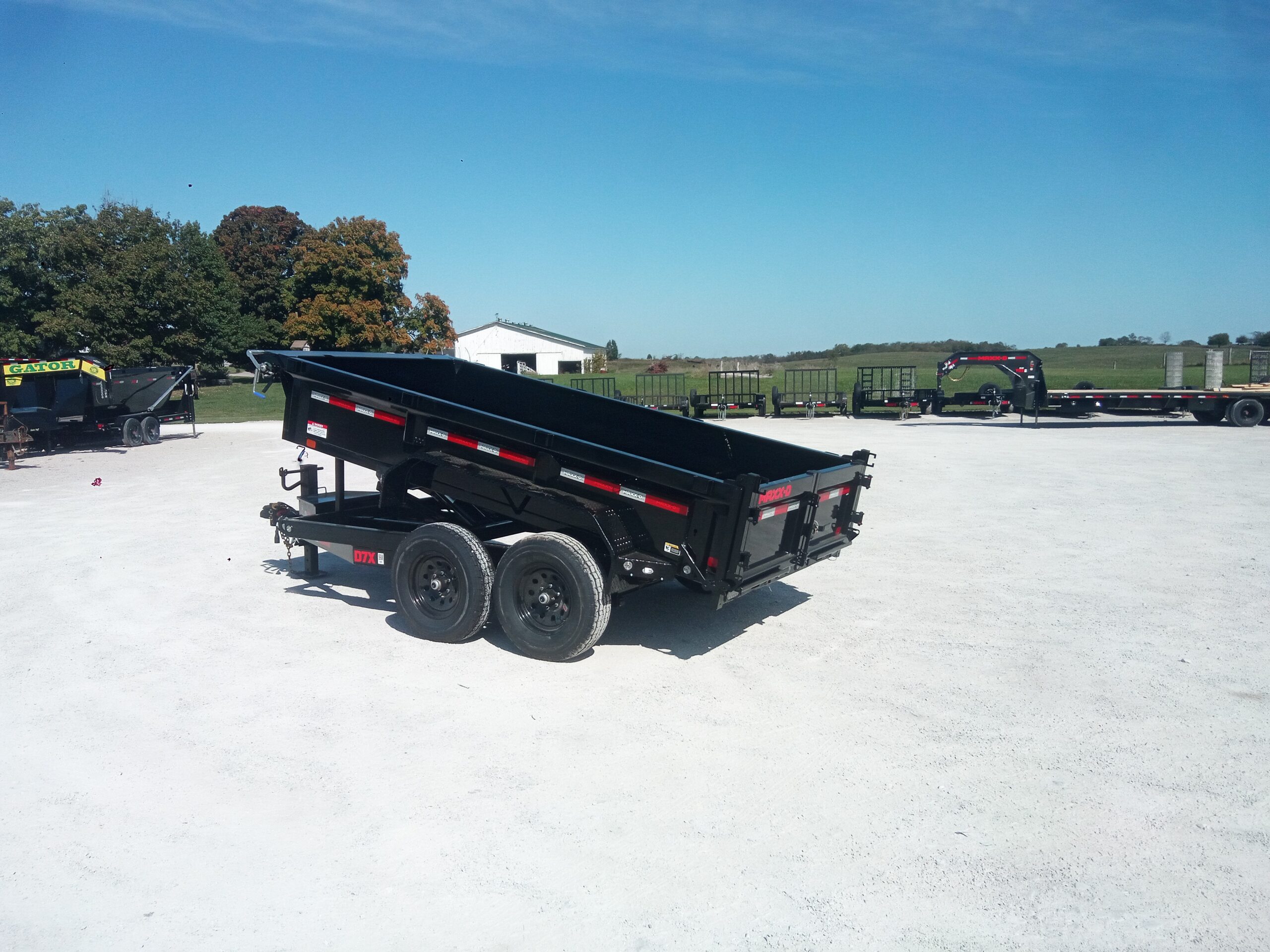 2027 – 12' x 72" 10K Dump Trailer - Image 3